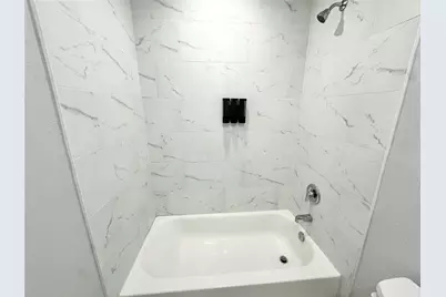 8215 Crestview Drive #B, Houston, TX 77028 - Photo 19