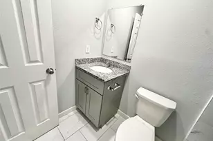 8215 Crestview Dr, Houston, TX 77028 - Photo 29