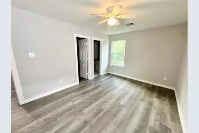 8215 Crestview Drive #B, Houston, TX 77028 - Photo 15