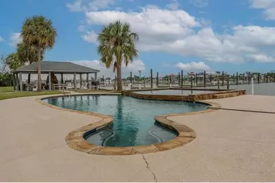 580 Pleasure Island Boulevard #115, Port Arthur, TX 77640 - Photo 5