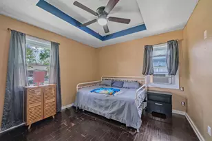 11514 Oglesby St, Houston, TX 77029 - Photo 11