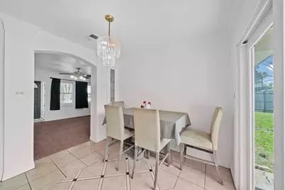 11514 Oglesby Street, Houston, TX 77029 - Photo 9