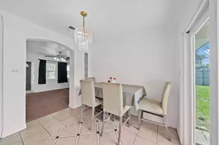 11514 Oglesby St, Houston, TX 77029 - Photo 9