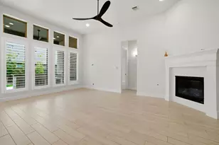 164 E Cascade Heights Dr, Montgomery, TX 77316 - Photo 7