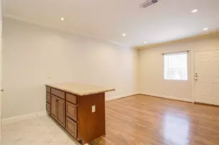 6503 Mapleridge St, Houston, TX 77081 - Photo 3