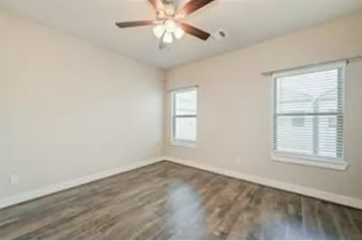 5838 E Post Oak Lane, Houston, TX 77055 - Photo 13