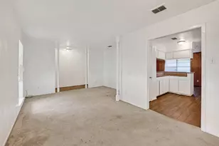 8158 Detroit St, Houston, TX 77017 - Photo 11