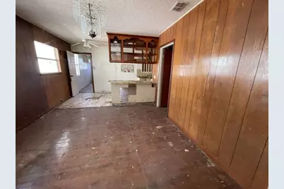 555 S Reagan Street, San Benito, TX 78586 - Photo 5