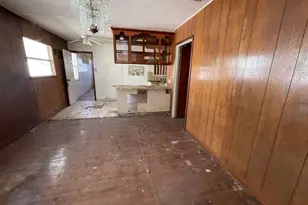 555 S Reagan St, San Benito, TX 78586 - Photo 5