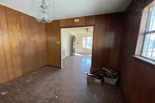 555 S Reagan St, San Benito, TX 78586 - Photo 11