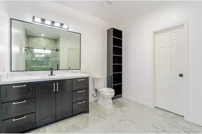 408 County Rd 3414, Cleveland, TX 77327 - Photo 23