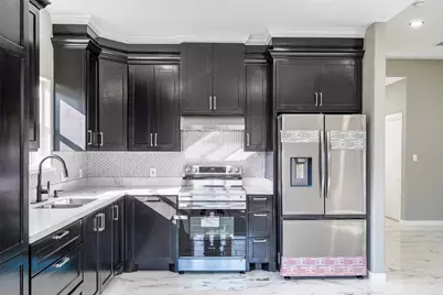 408 County Rd 3414, Cleveland, TX 77327 - Photo 19