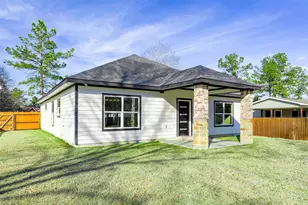 408 County Rd 3414, Cleveland, TX 77327 - Photo 27