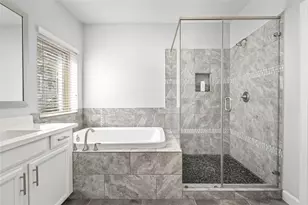 8923 Highgate Ln, Houston, TX 77080 - Photo 13