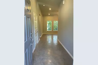 15506 Arrowhead Loop W, Willis, TX 77378 - Photo 5