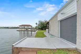 36 S Shore Dr, Galveston, TX 77551 - Photo 39