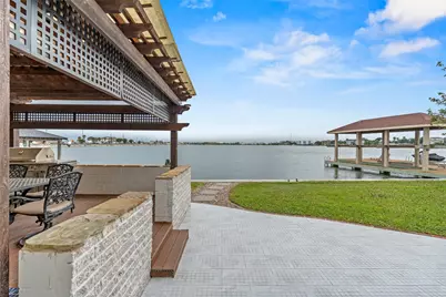 36 S Shore Drive, Galveston, TX 77551 - Photo 35