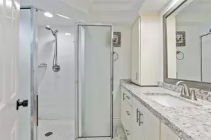 36 S Shore Dr, Galveston, TX 77551 - Photo 21
