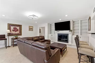 36 S Shore Drive, Galveston, TX 77551 - Photo 9