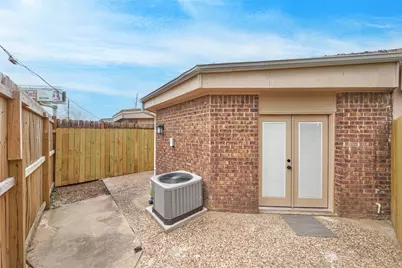 1014 Graham Drive #L2, Tomball, TX 77375 - Photo 27