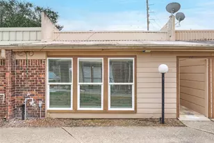 1014 Graham Dr, Tomball, TX 77375 - Photo 3