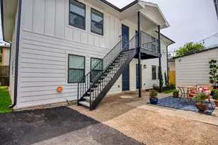 2212 Rosewood St, Houston, TX 77004 - Photo 1