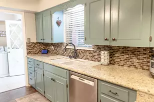 1314 Laurel St, La Marque, TX 77568 - Photo 11