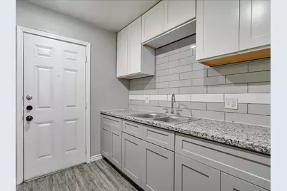 5117 Lavender St #5135, Houston, TX 77026 - Photo 9