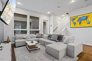 317 Eado Park Cir, Houston, TX 77020 - Photo 9