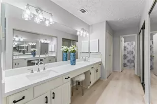 16218 Olive Glen Dr, Houston, TX 77082 - Photo 9