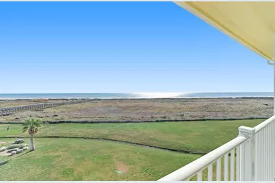 4241 Pointe West Drive #301, Galveston, TX 77554 - Photo 3