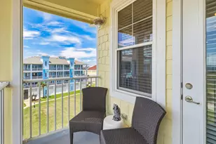 4241 Pointe W Dr, Galveston, TX 77554 - Photo 41