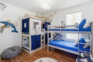 4241 Pointe W Dr, Galveston, TX 77554 - Photo 29