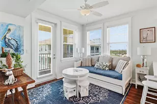 4241 Pointe W Dr, Galveston, TX 77554 - Photo 23