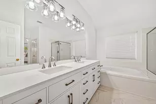 1206 Buttonwood Dr, Friendswood, TX 77546 - Photo 9