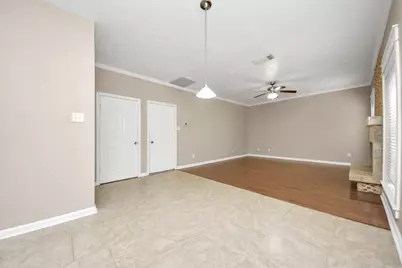 114 Lindencrest Court, Sugar Land, TX 77479 - Photo 13
