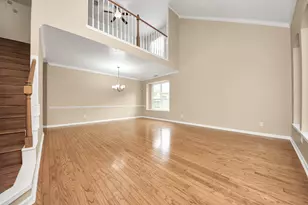 114 Lindencrest Ct, Sugar Land, TX 77479 - Photo 7