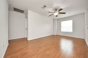 114 Lindencrest Ct, Sugar Land, TX 77479 - Photo 25