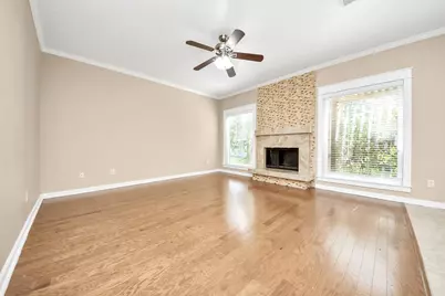 114 Lindencrest Court, Sugar Land, TX 77479 - Photo 11