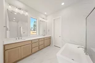 18806 Truman Trl, Conroe, TX 77302 - Photo 11
