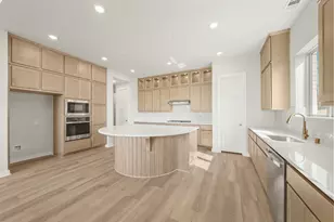 18806 Truman Trl, Conroe, TX 77302 - Photo 5