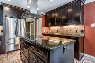 3027 Kismet Ln, Houston, TX 77043 - Photo 9