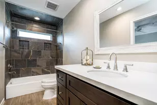 3027 Kismet Ln, Houston, TX 77043 - Photo 25