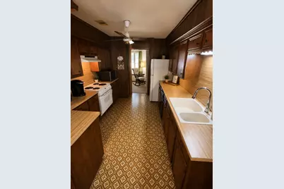 204 Gerald Street, Willis, TX 77378 - Photo 5