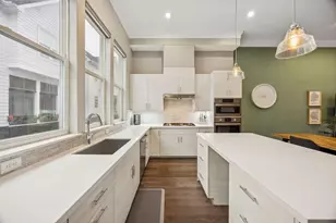 808 Cage St, Houston, TX 77020 - Photo 9