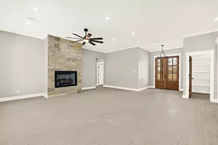 10118 County Road 302, Plantersville, TX 77363 - Photo 7