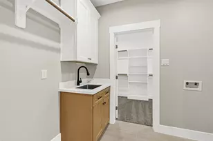 10118 County Road 302, Plantersville, TX 77363 - Photo 13