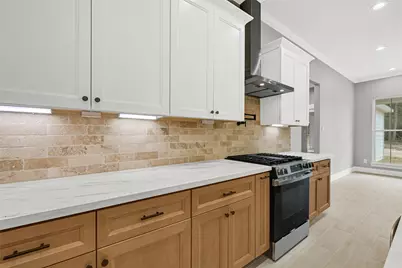 10118 County Road 302, Plantersville, TX 77363 - Photo 11