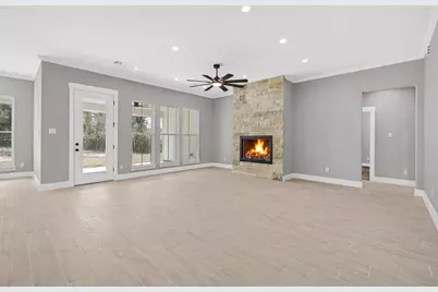 10118 County Road 302, Plantersville, TX 77363 - Photo 7