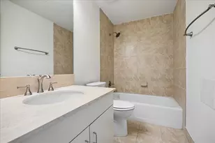 1701 Hermann Dr, Houston, TX 77004 - Photo 29